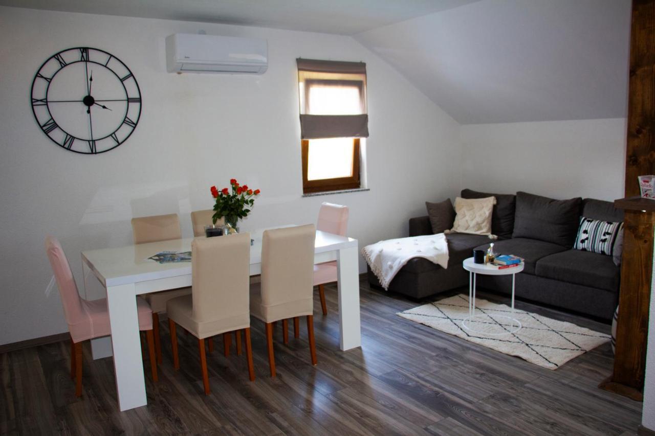 Timeless Apartment Gospic Exterior photo